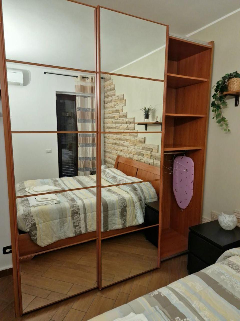 Domus Livio, 7 Min Fco Airport, Free Wifi, Garden Apartment, 2 Tv Hd 피우미치노 외부 사진